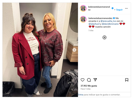 Belén Esteban con un Jersey de QNK