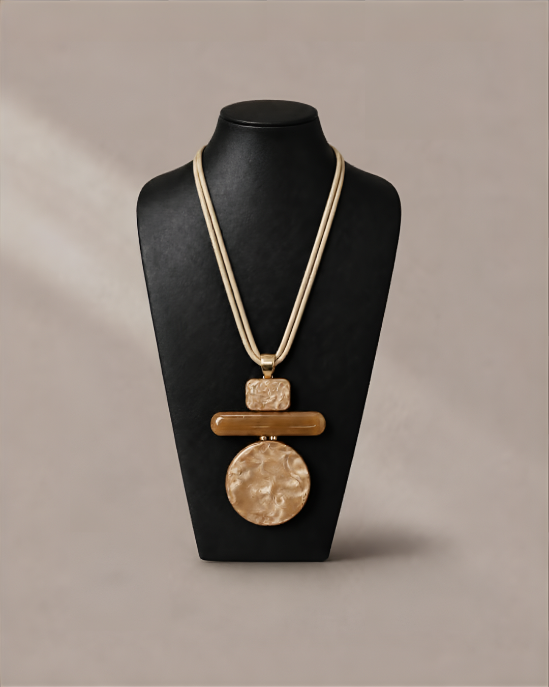 Collar Nébora