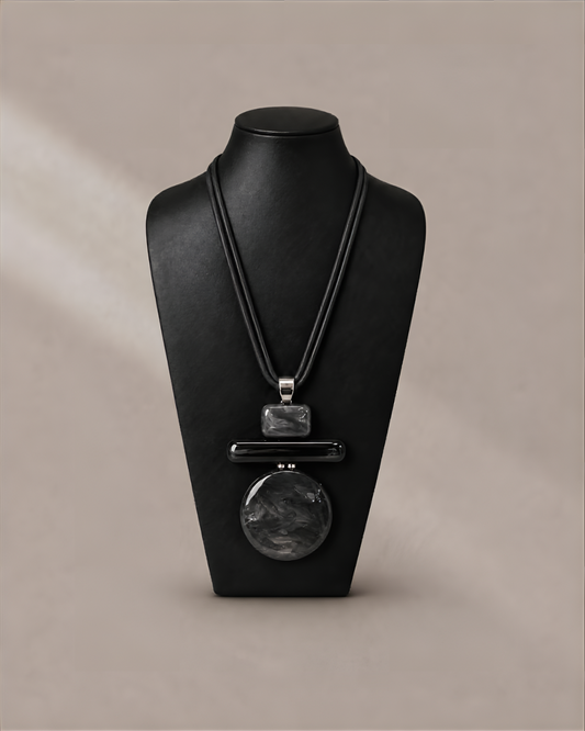 Nébora Necklace