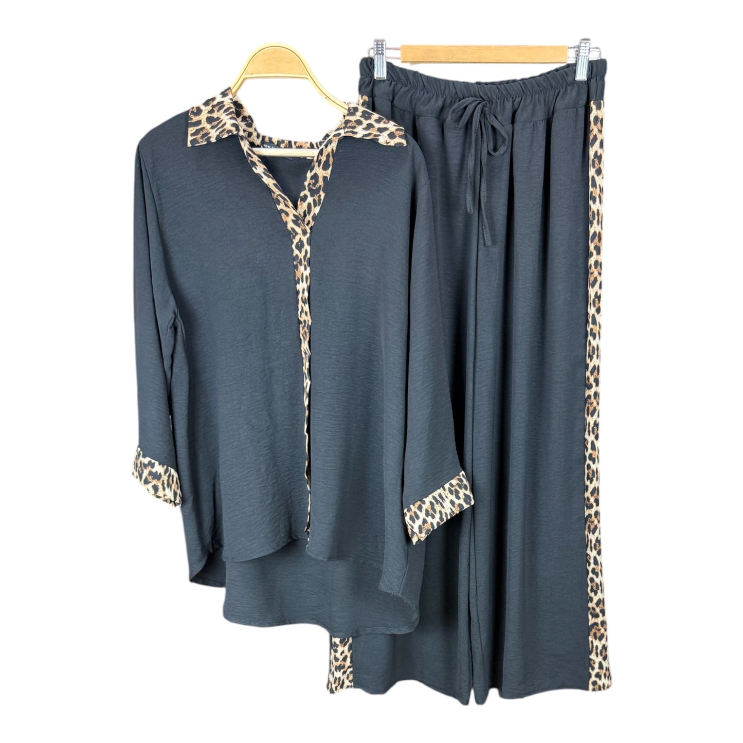 Conjunto Leo