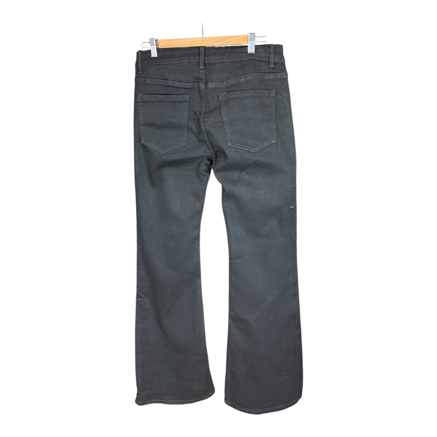 Pantalón tejano acampanado