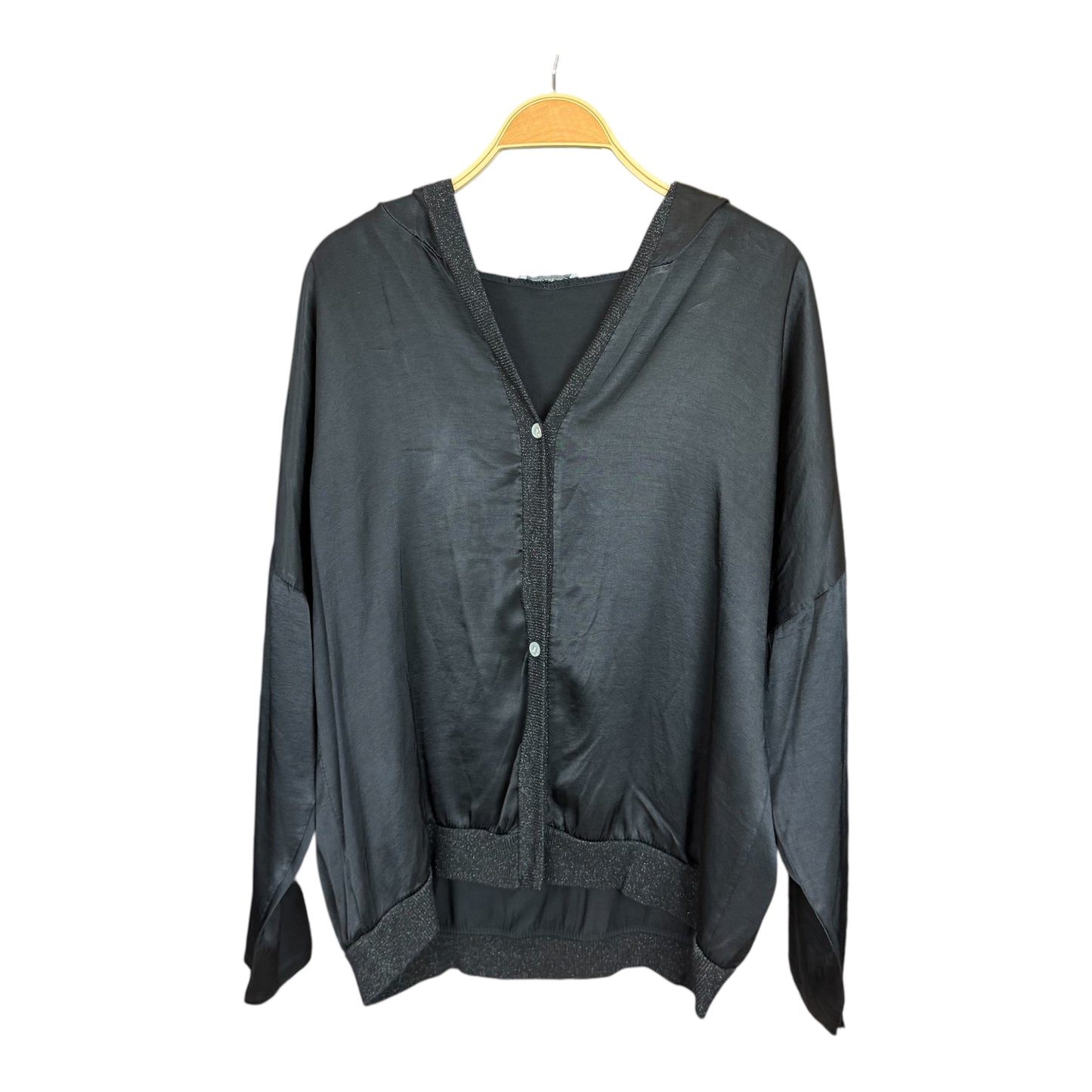 Chaqueta raso con capucha