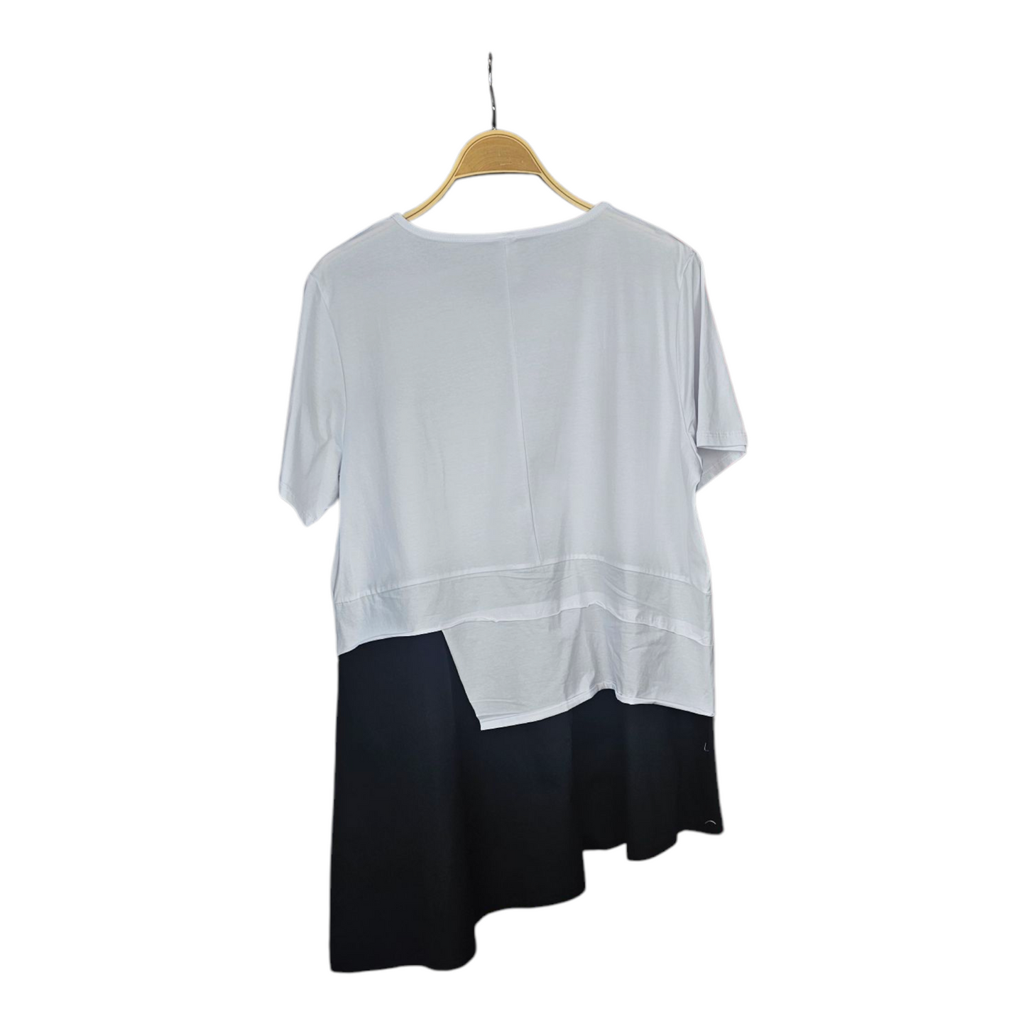 Camiseta Black & White