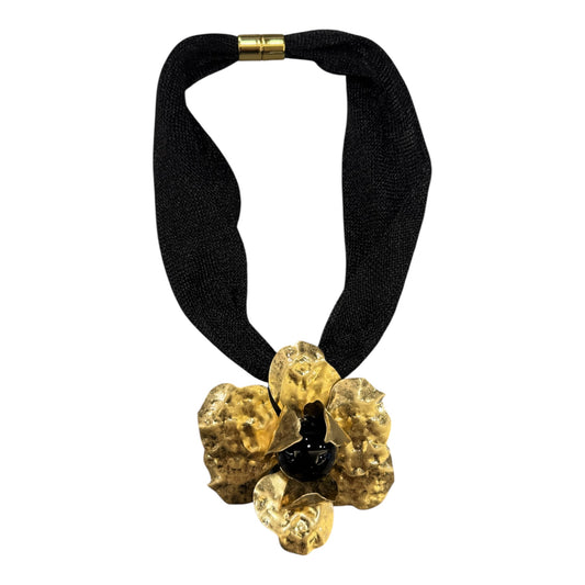 Collar flor