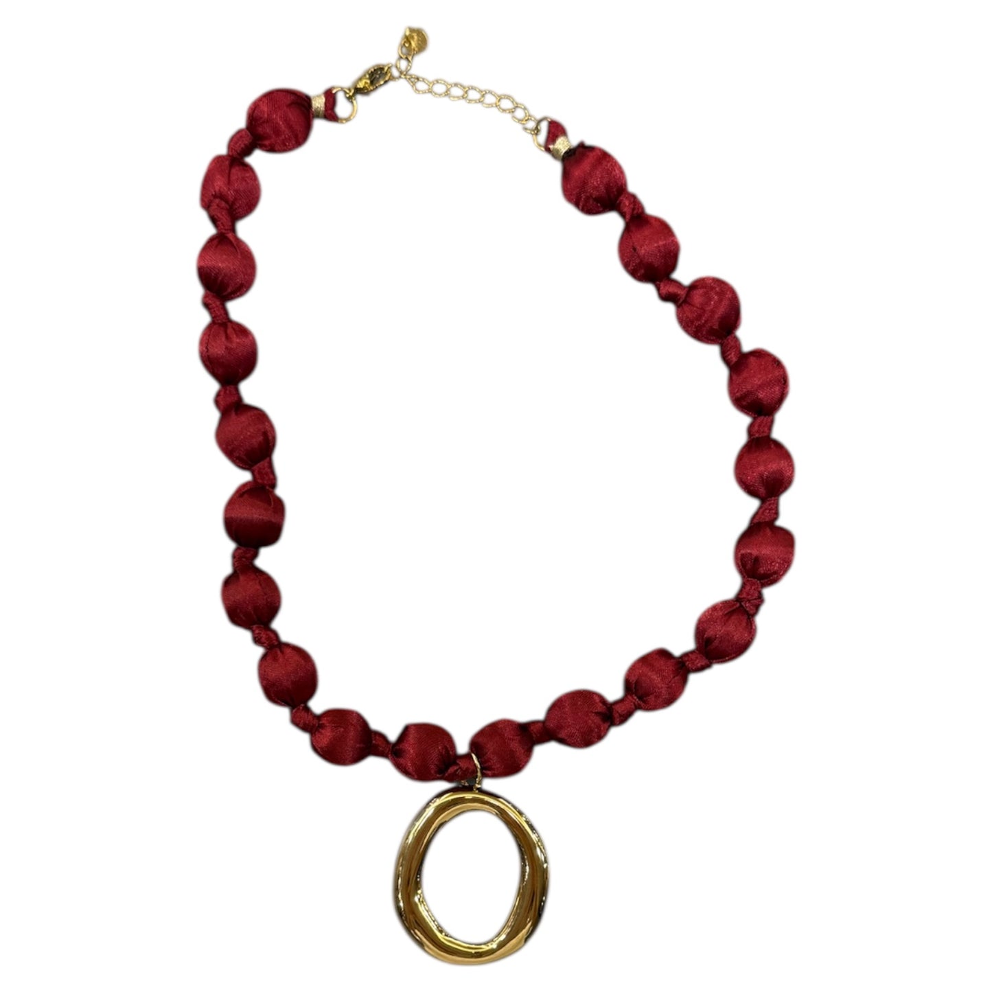 Collar bolas corto