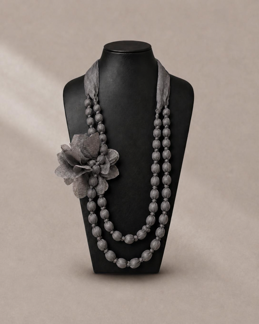 Collar Bolitas Mia