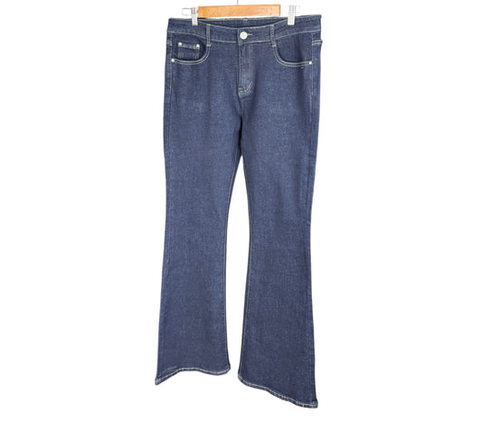 Pantalón tejano acampanado