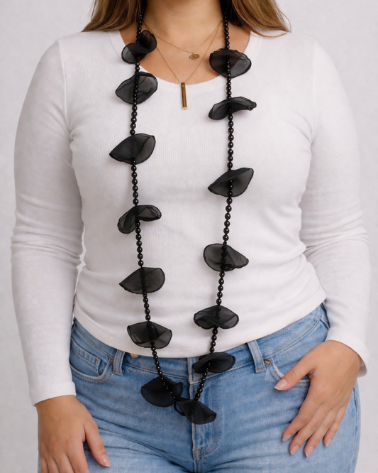 Petal necklace