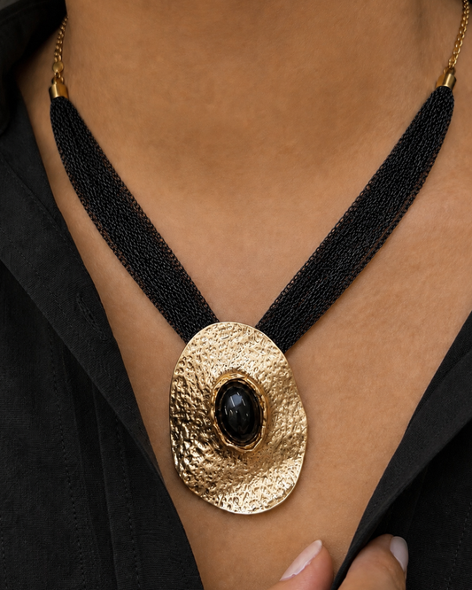 Collar Aura