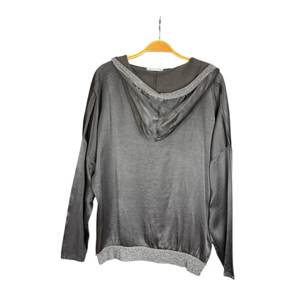 Chaqueta raso con capucha