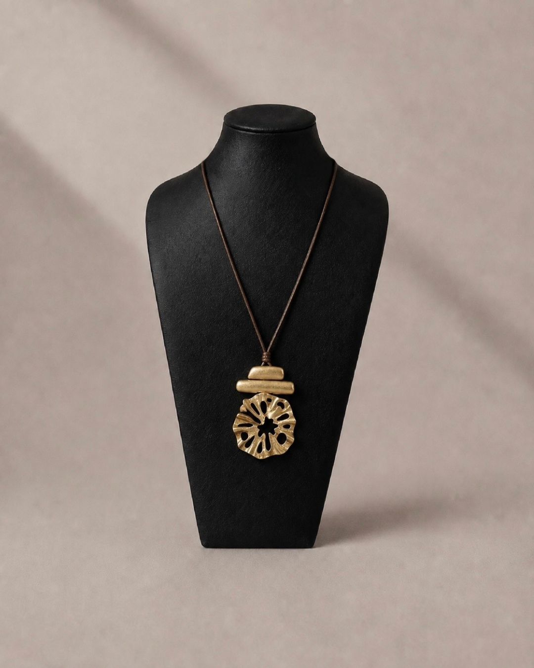 Collar Dalia