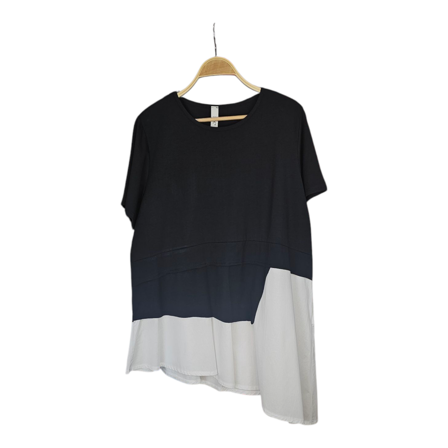 Camiseta Black & White